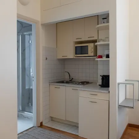 Few Steps From Citylife B - Mirable Pm Daire