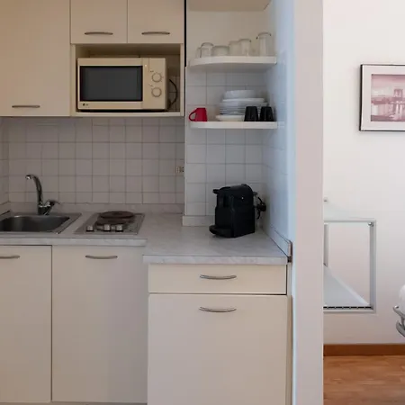 Few Steps From Citylife B - Mirable Pm Daire